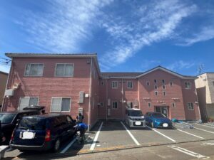 金沢市の集合住宅外壁塗装施工事例｜雨漏り予防と美観を両立したリフォーム